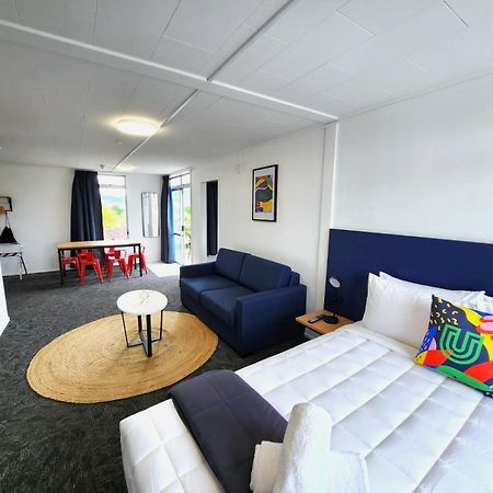 Отель Urban Lounge Sleepery Роторуа Экстерьер фото